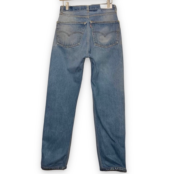 LEVI’S x RE/DONE Vintage High Rise Mom Jean (Size 27) - Picture 7 of 16